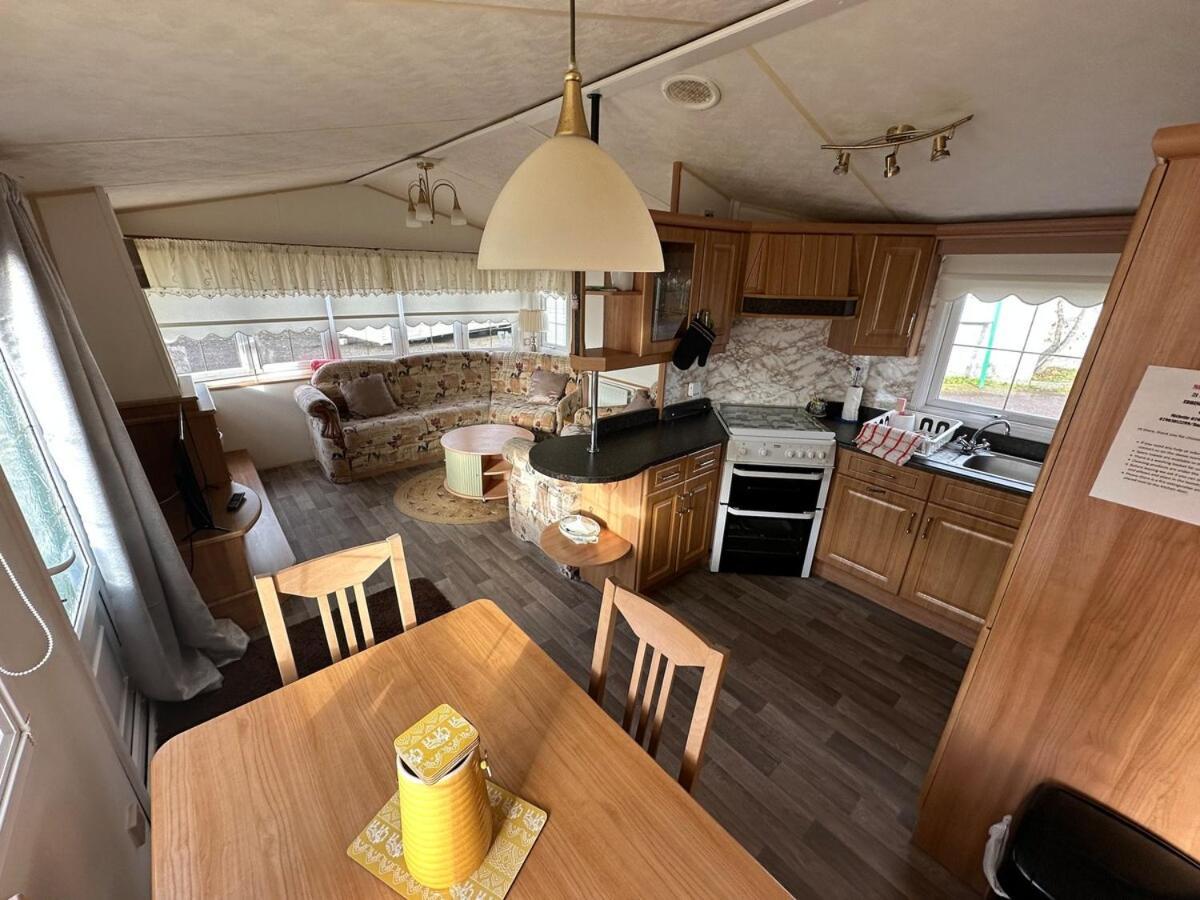 Willerby Granada 2-Bedroom Caravan, Glasgow 阿丁斯顿 外观 照片